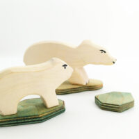 Sägefisch Holzspielzeug Eisbär klein 03, Bär, Eisbär, Holzfigur Eisbär, kleiner Eisbär, Sägefisch Eisbär